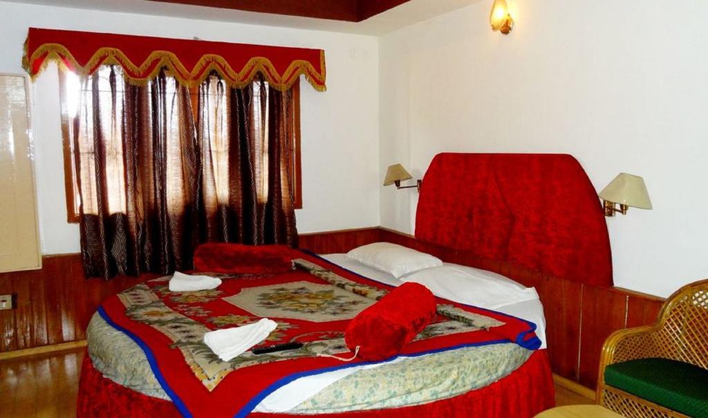 Hotel Ruby International Kodaikanal Pokoj fotografie